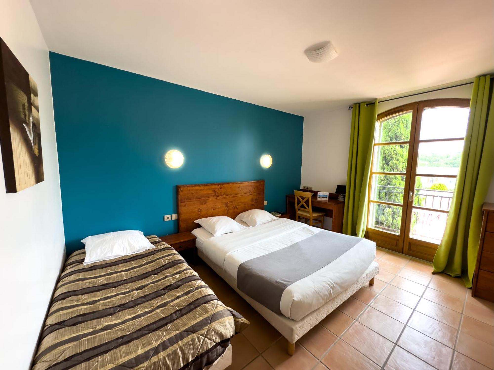 Saint-Jean-le-Centenier Logis Hotel Restaurant Le Mas De Mon Pere מראה חיצוני תמונה