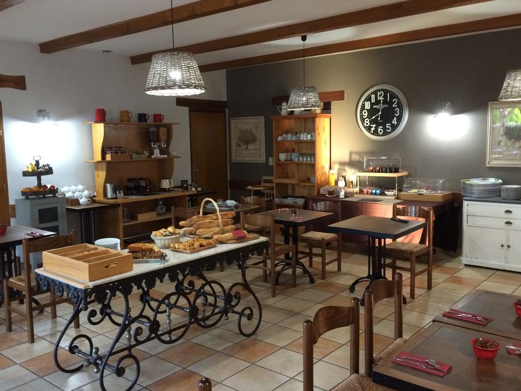 Saint-Jean-le-Centenier Logis Hotel Restaurant Le Mas De Mon Pere מראה חיצוני תמונה