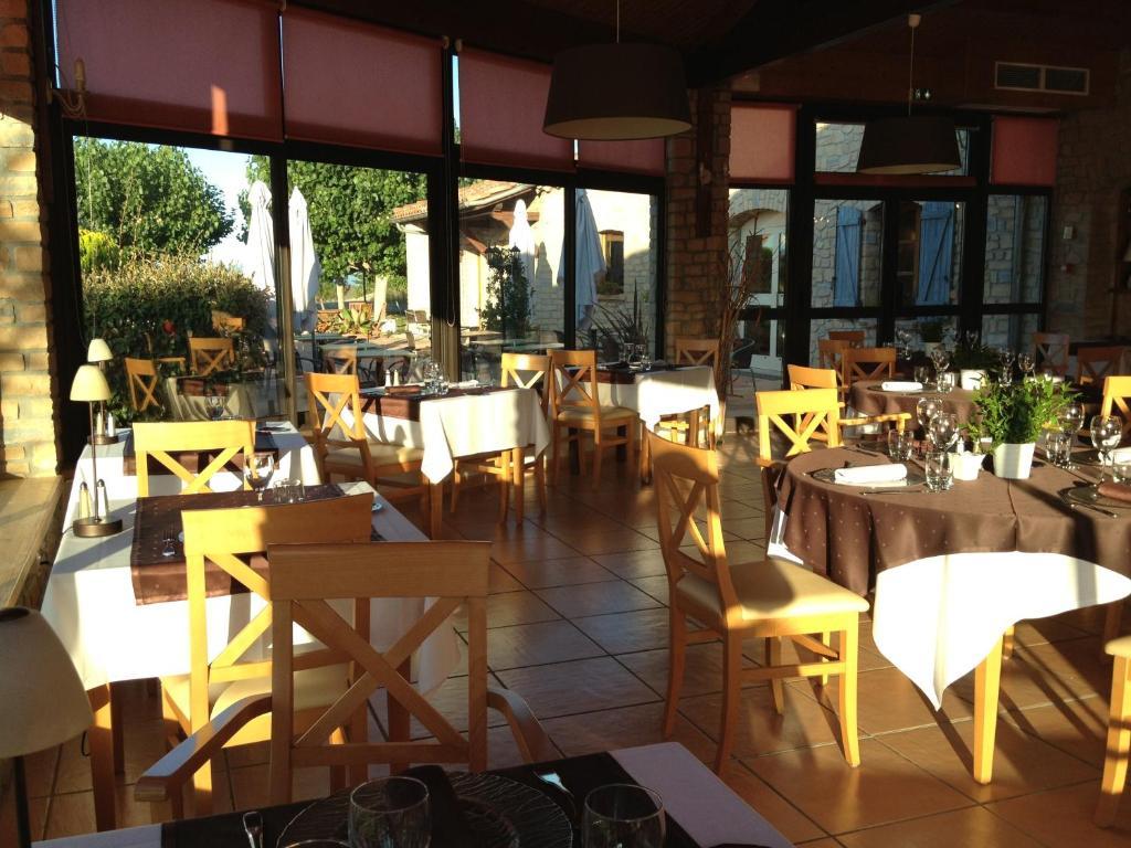 Saint-Jean-le-Centenier Logis Hotel Restaurant Le Mas De Mon Pere מראה חיצוני תמונה
